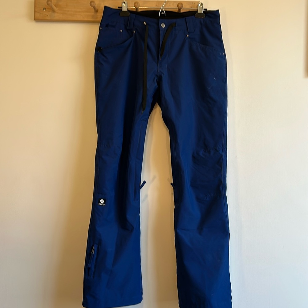 Nikita snowboard pants